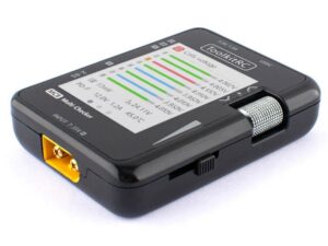 ToolkitRC MC8 daugiafunkcinis tikrintuvas