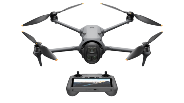 DJI Mavic 4 Pro "Fly More Combo