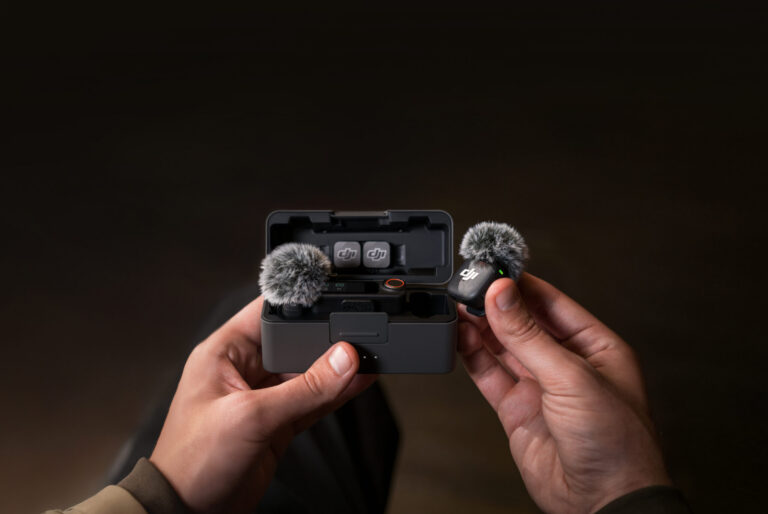 DJI Mic 3 (2 TX + 1 RX + įkrovimo dėklas)