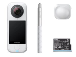 Insta360 X4 Air Starter Bundle (white)